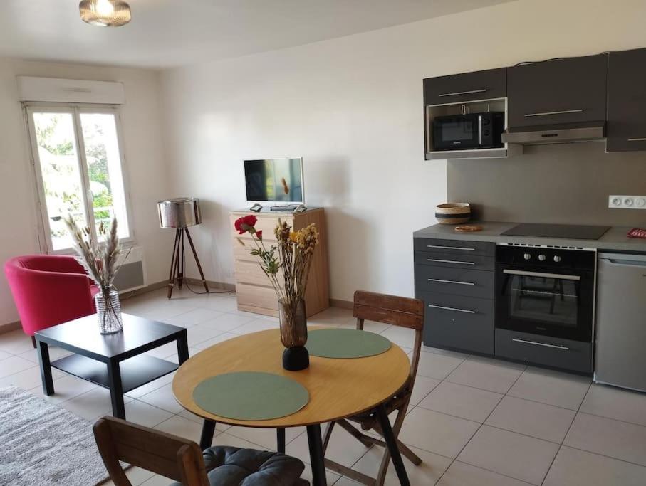Cosy Parking Proche Orly Appartement